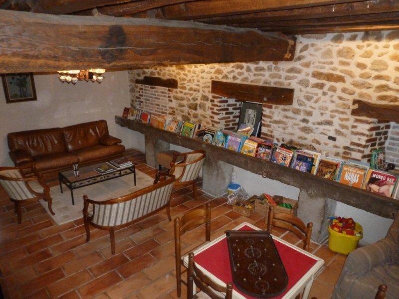 瓦亨地区酒店 Saint-Amand-en-Puisaye 外观 照片